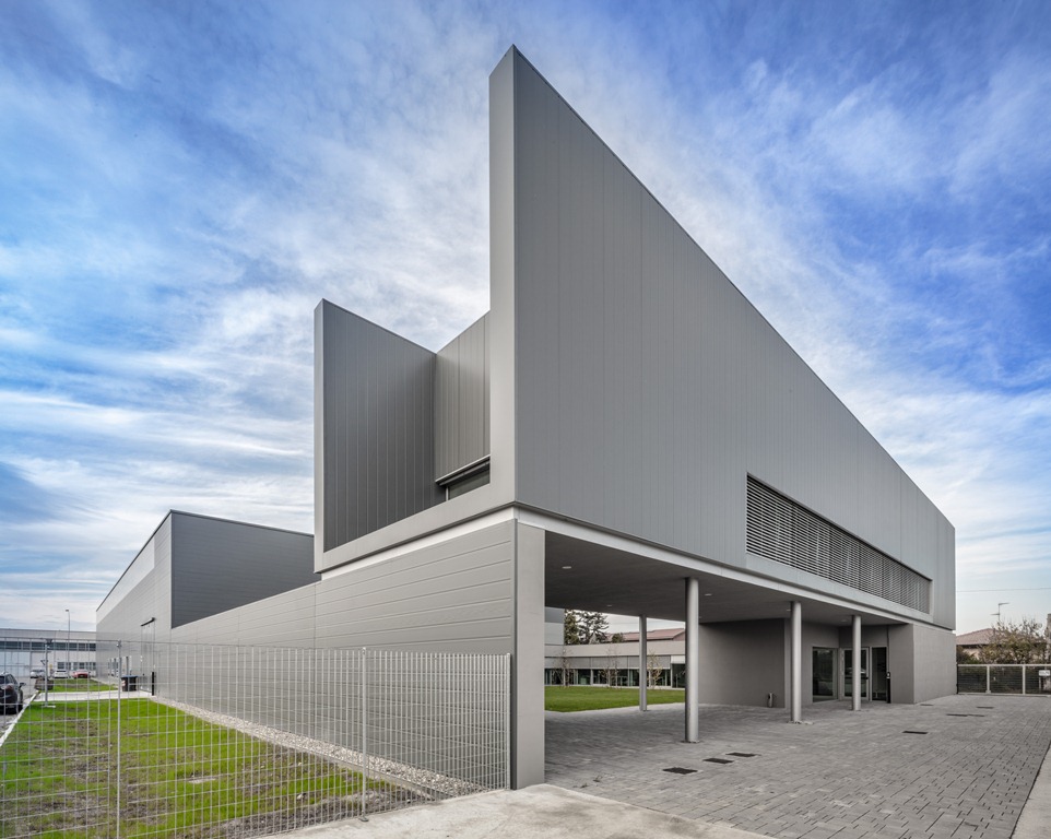 Calderara del Reno operational site