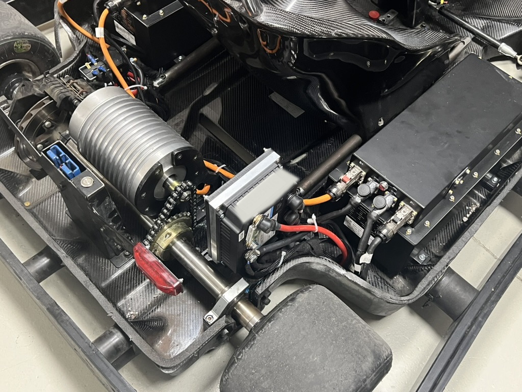 Electric go-kart e-drive installed on vehicle chassis