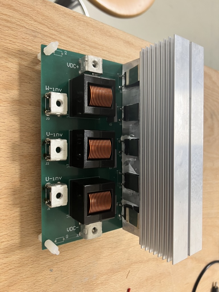 Three-phase filter board with heatsink